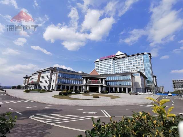 瀘州中醫(yī)院中央空調(diào)外機(jī)噪聲治理工程